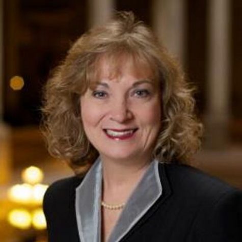 Glenda Ritz Imagines a New Approach to Grades and Testing