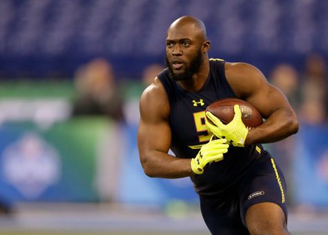 Some College Football Players Skip their Final Game to Ensure Riches