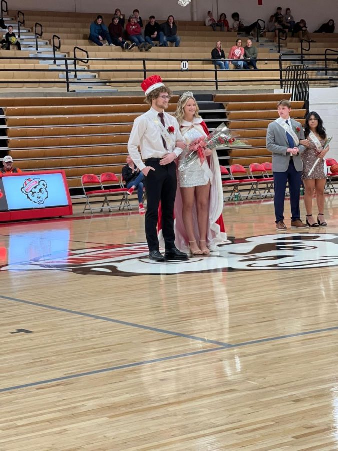 2023 Homecoming King Van Skinner and Queen Cameran Cahall while candidates Drew Forner and Callie Anderson look on