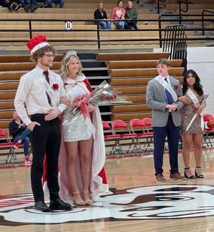2023 Homecoming King Van Skinner and Queen Cameran Cahall while candidates Drew Forner and Callie Anderson look on